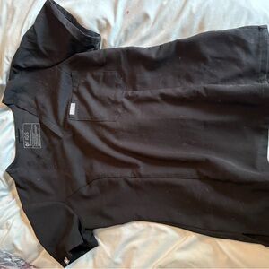 FIGS women’s black top and joggers - size small